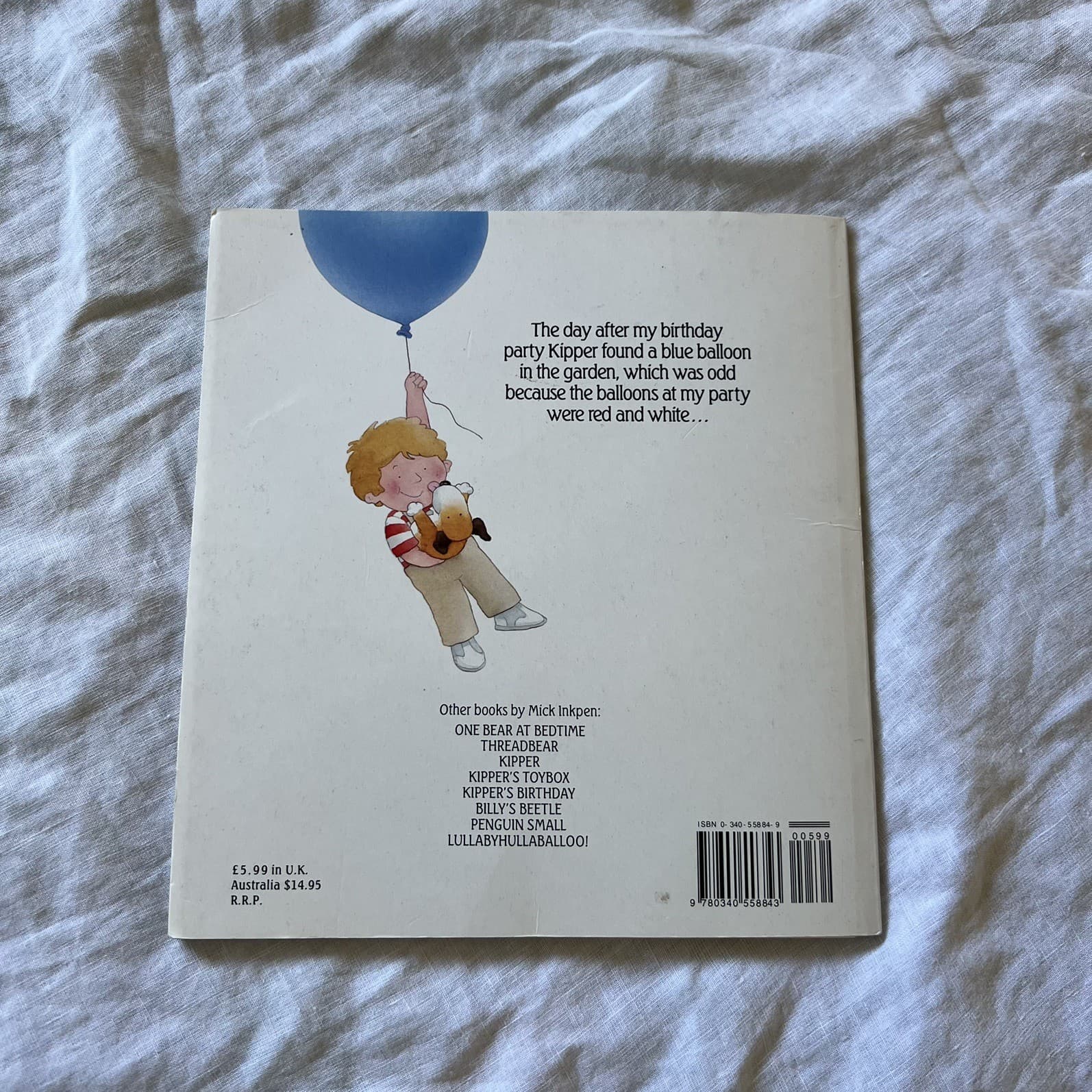 The Blue Balloon Mick Inkpen Vintage Softcover Childrens Book Kipper Story — photo 6 of 6