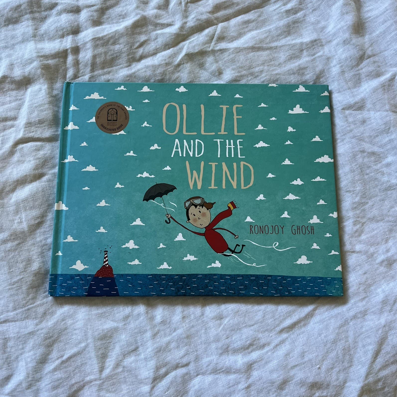 Ollie and the Wind Ronojoy Ghosh CBCA Shortlisted Hardcover Children's Book — photo 1 of 5