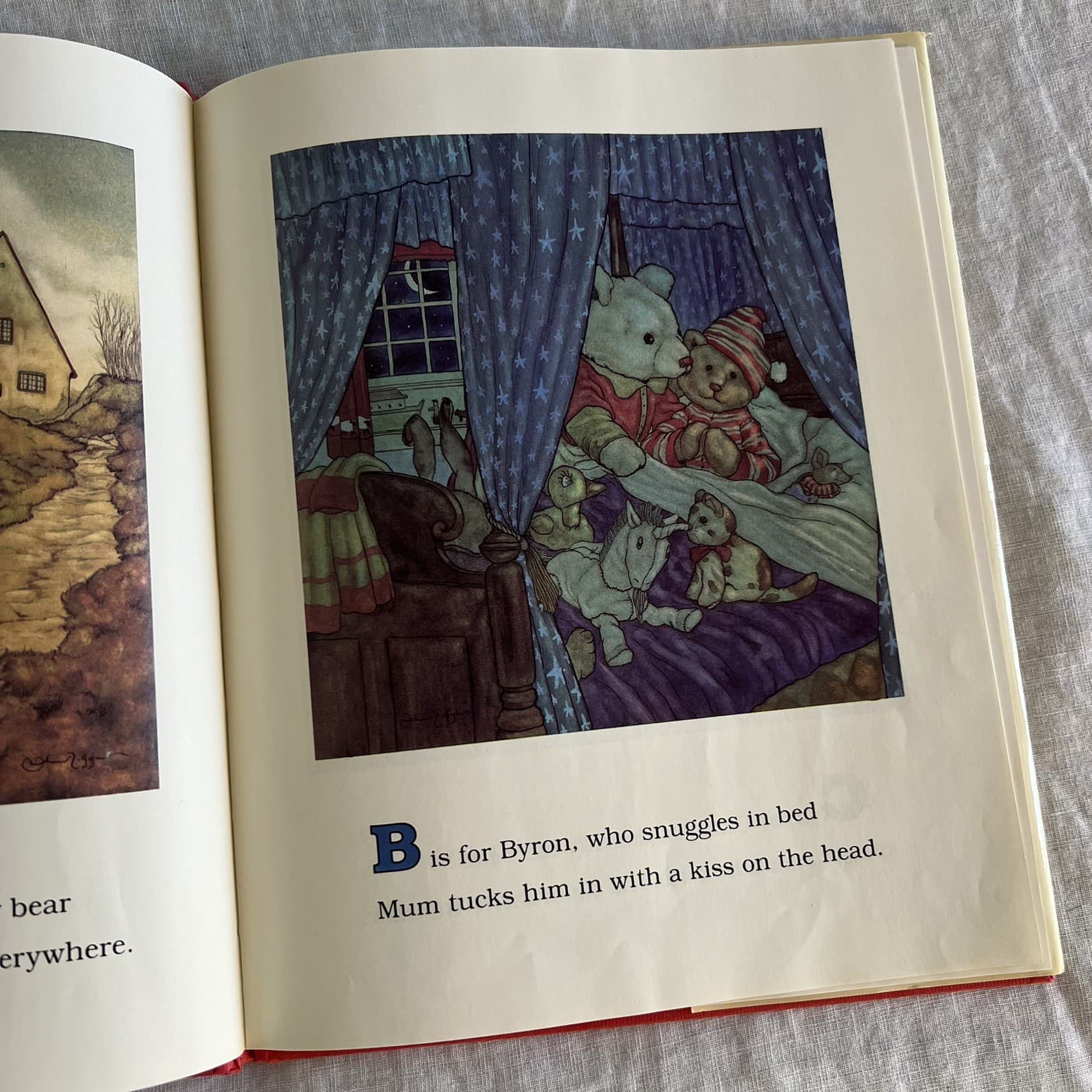 Alphabears Kathleen Hague 1984 Vintage Hardcover Book Retro Teddy Bear Nursery — photo 3 of 7