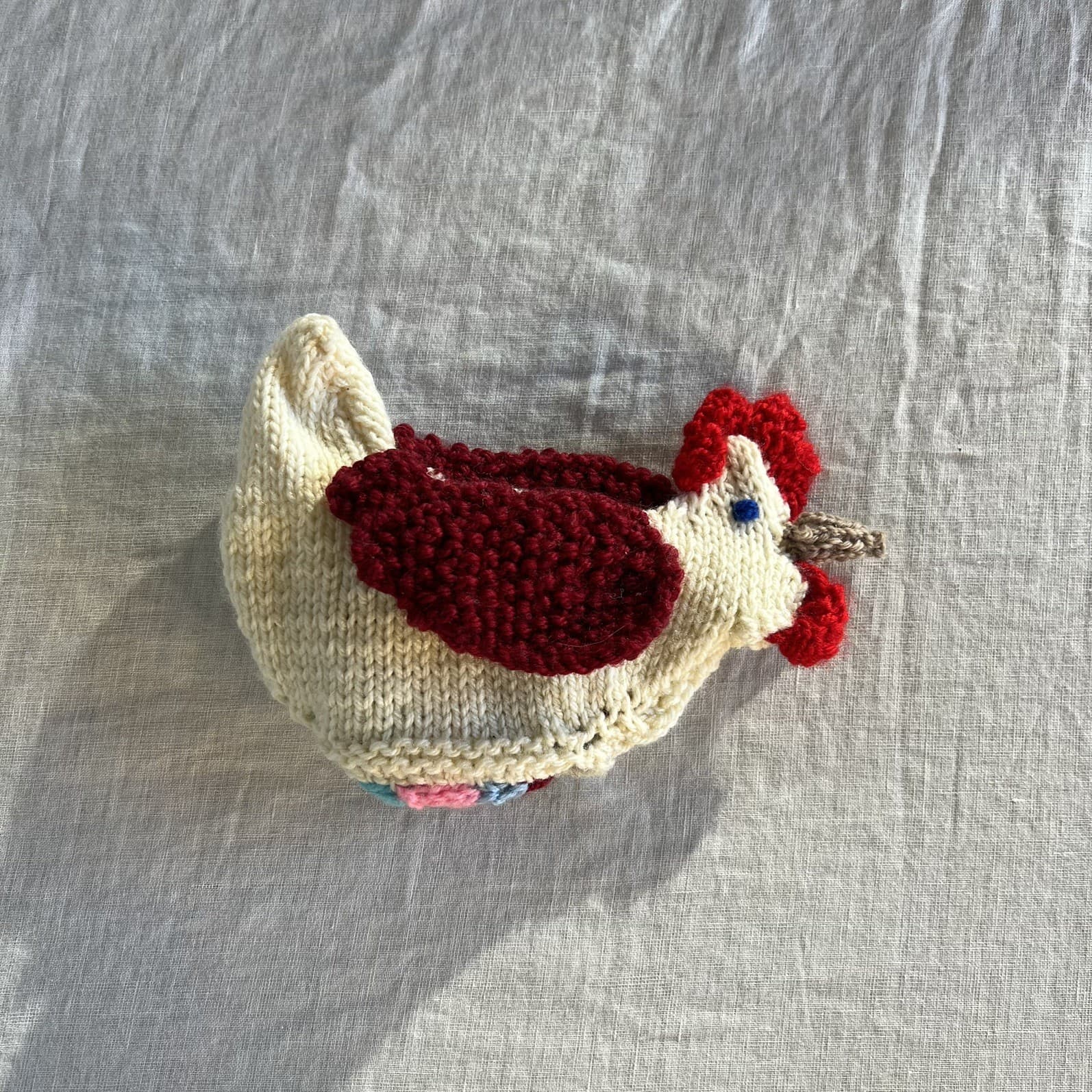 Hand Knit Chicken Egg Cosy Finger Puppet Vintage Cottagecore Farmhouse Kitchen — photo 3 of 7
