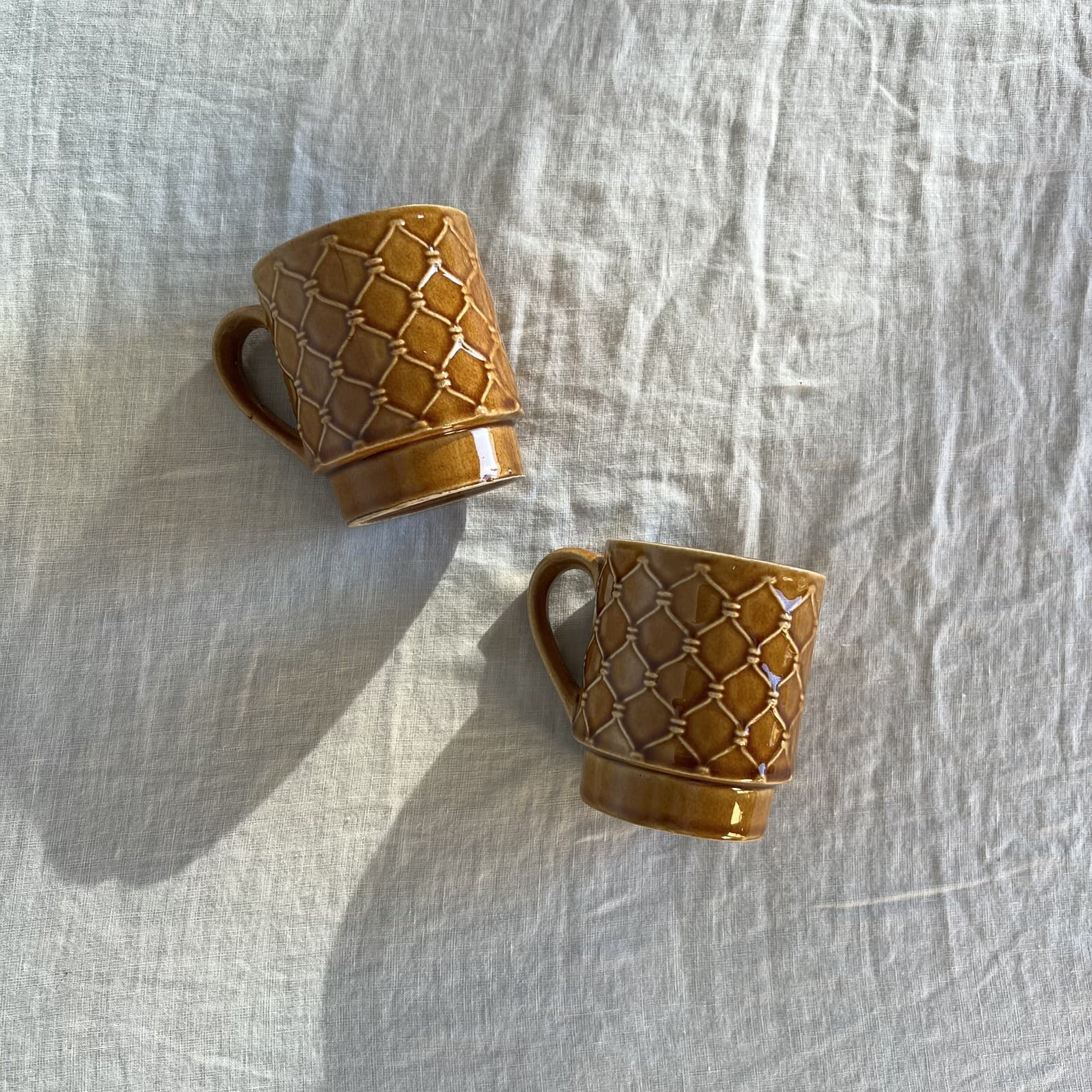 Vintage Made In Japan Stacking Mugs Set Of Two Brown Lattice Diamond Mid Century — photo 2 of 8