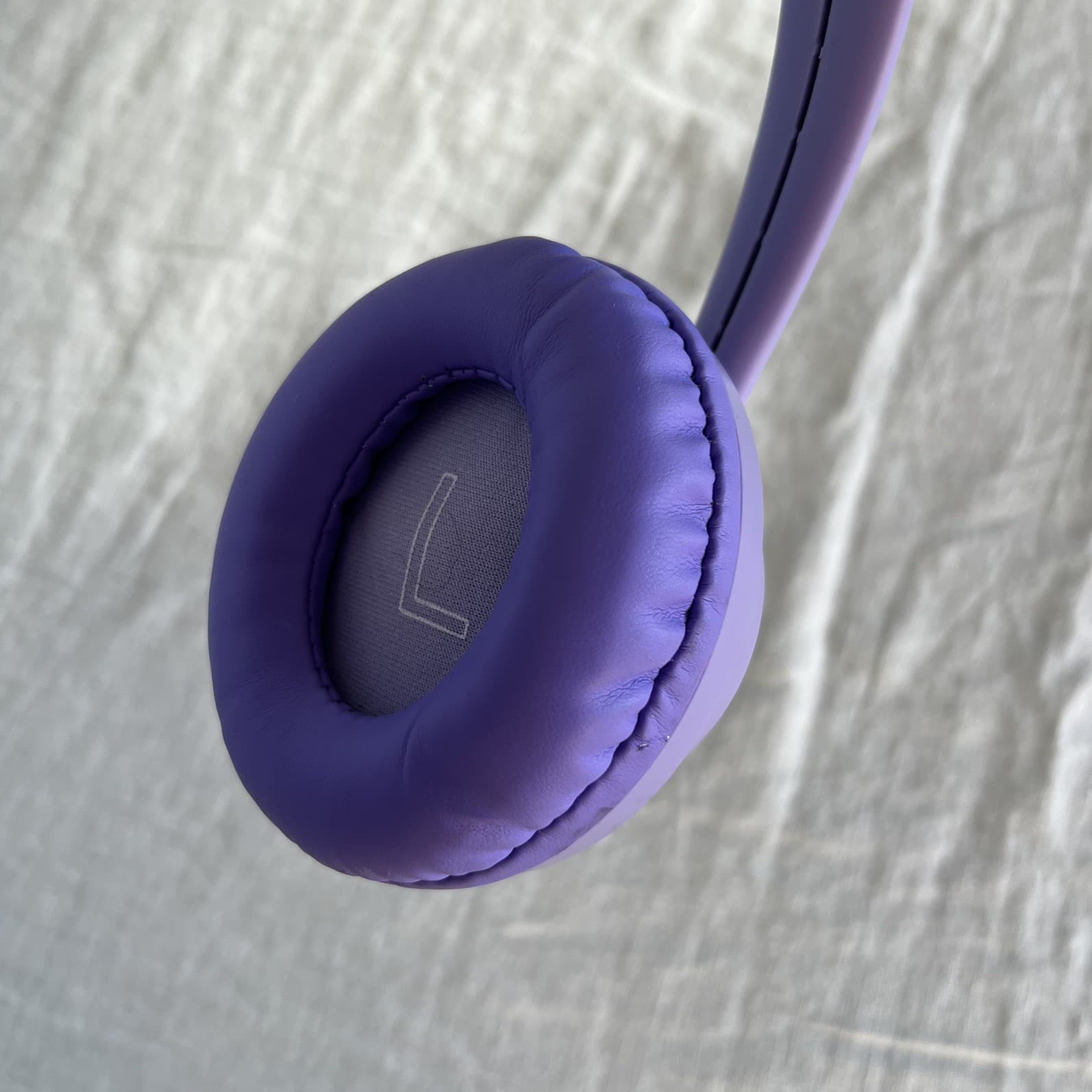 Laser Kids Bluetooth Headphones Purple Wireless Volume Limited Safe As New — photo 6 of 6