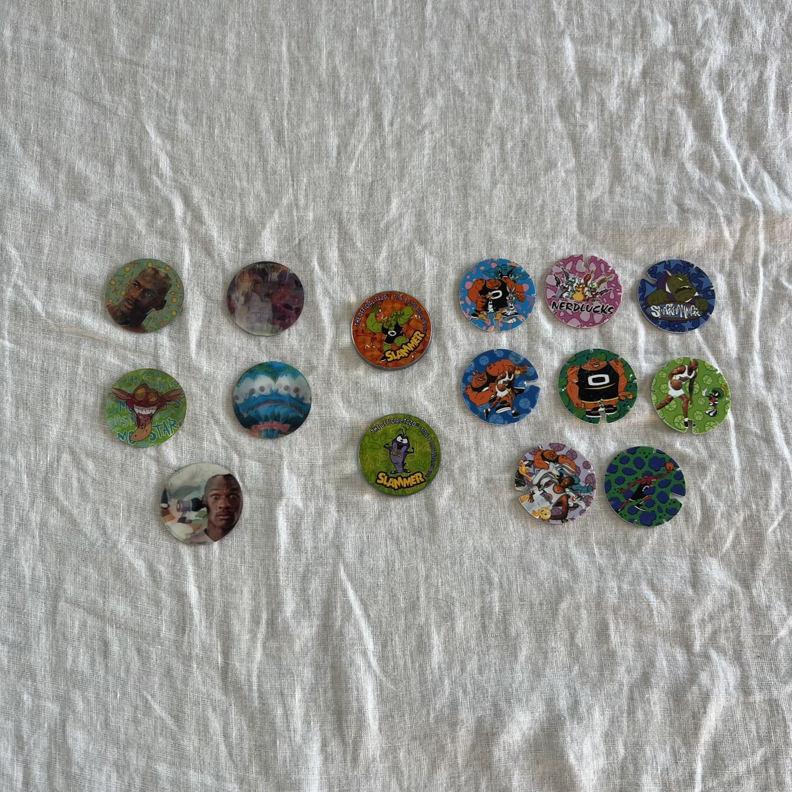 Vintage 1996 Space Jam Tazos Lot Smiths Chips 2 Slammers Looney Tunes Retro — photo 1 of 7