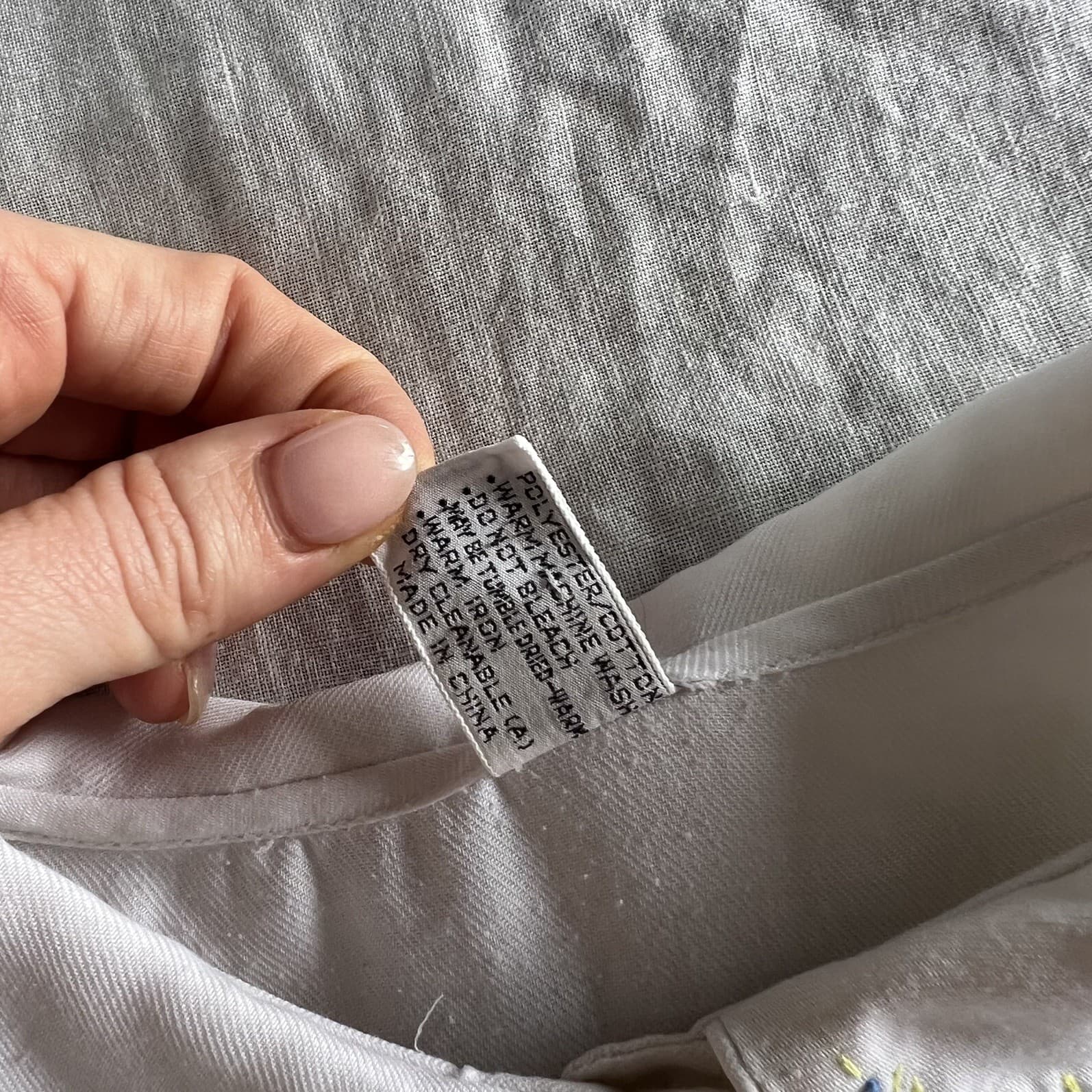 Vintage Target Girls White Blouse Size 6 Embroidered Peter Pan Cottagecore — photo 3 of 7