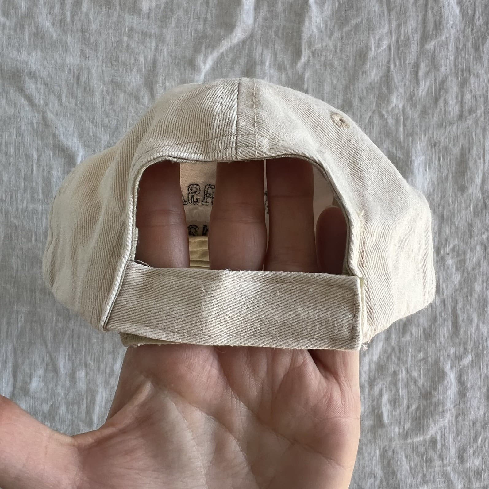 Universal Studios Kids Cap Hat Vintage 90s Beige Cotton Baseball Embroidered — photo 5 of 6