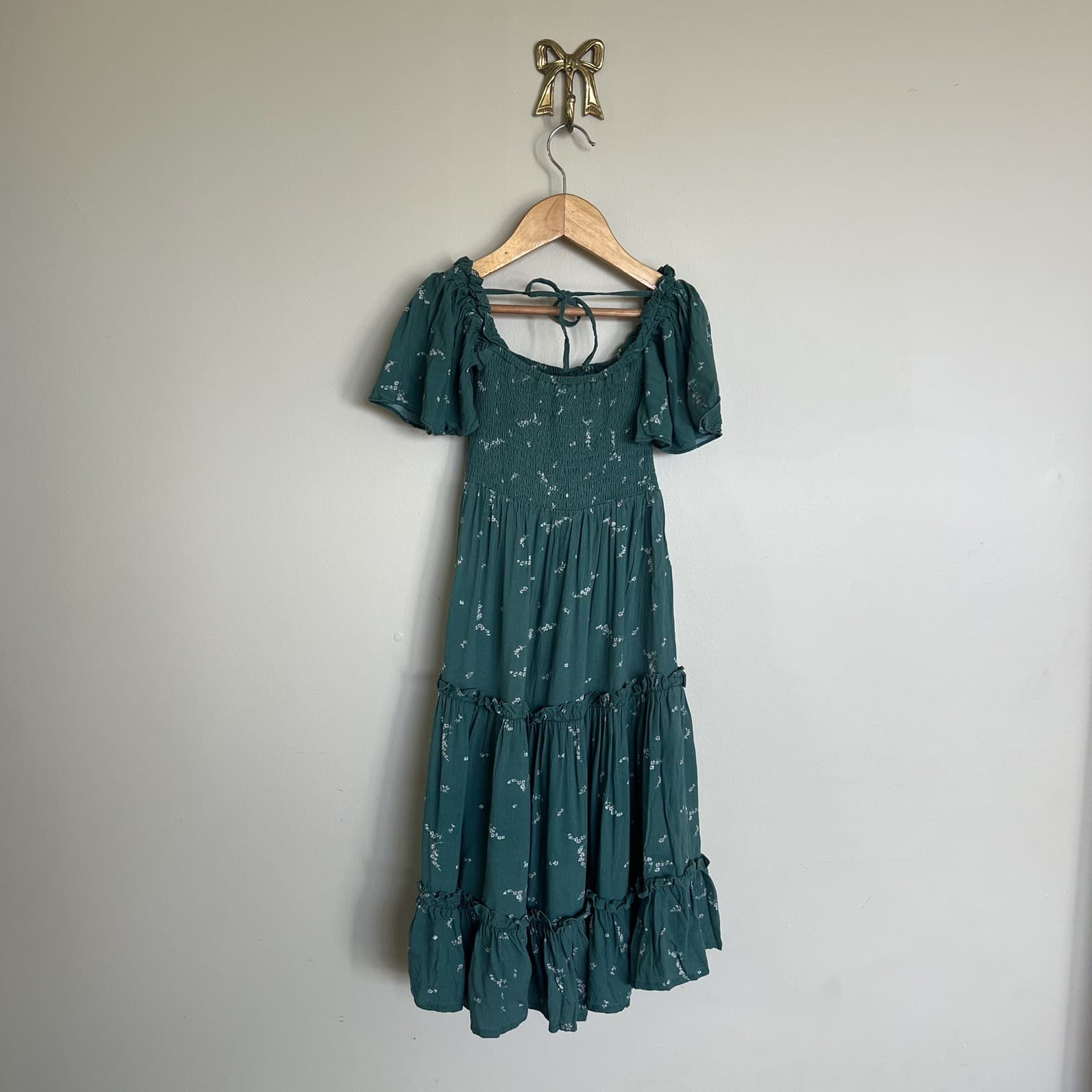 Little Auguste Girls Green Floral Maxi Dress Size 5 6 Rayon Prairie Boho Shirred — photo 7 of 7