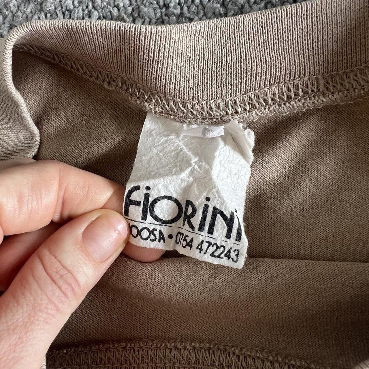 Vintage Fiorini 90s Graphic Tee Beige Oversized Boxy Cotton T-Shirt L Art Deco — photo 8 of 8