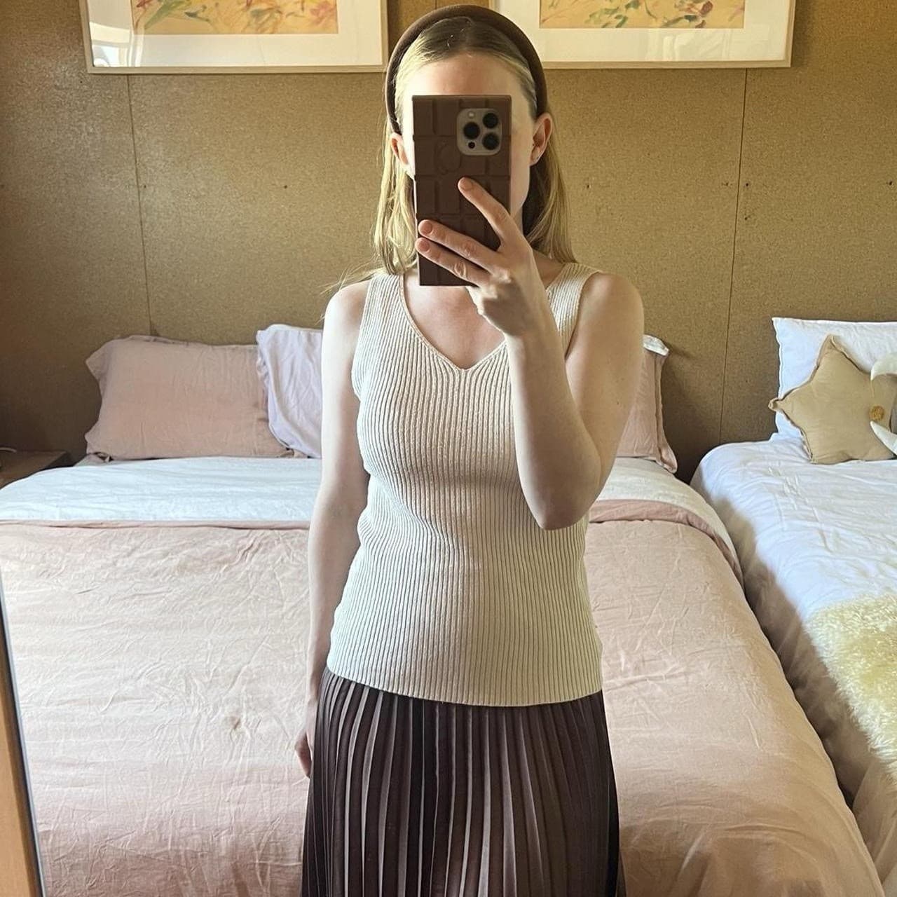 VIS Japan Ribbed Tank Top Beige V Neck Knit Fitted J-Fashion Basic Size F — photo 1 of 6