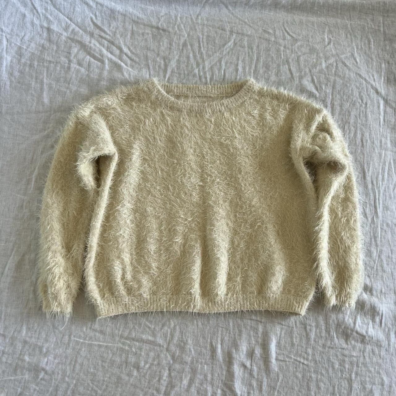 Tokyo Boutique Cream Eyelash Fuzzy Knit Sweater XS Cropped Fluffy Balletcore — photo 2 of 10