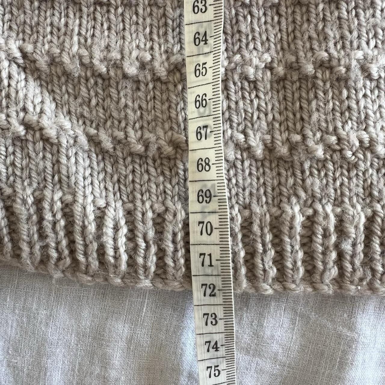 Handmade Beige Knit Vest L Longline Button Down Cardigan Waistcoat Cottagecore — photo 7 of 7