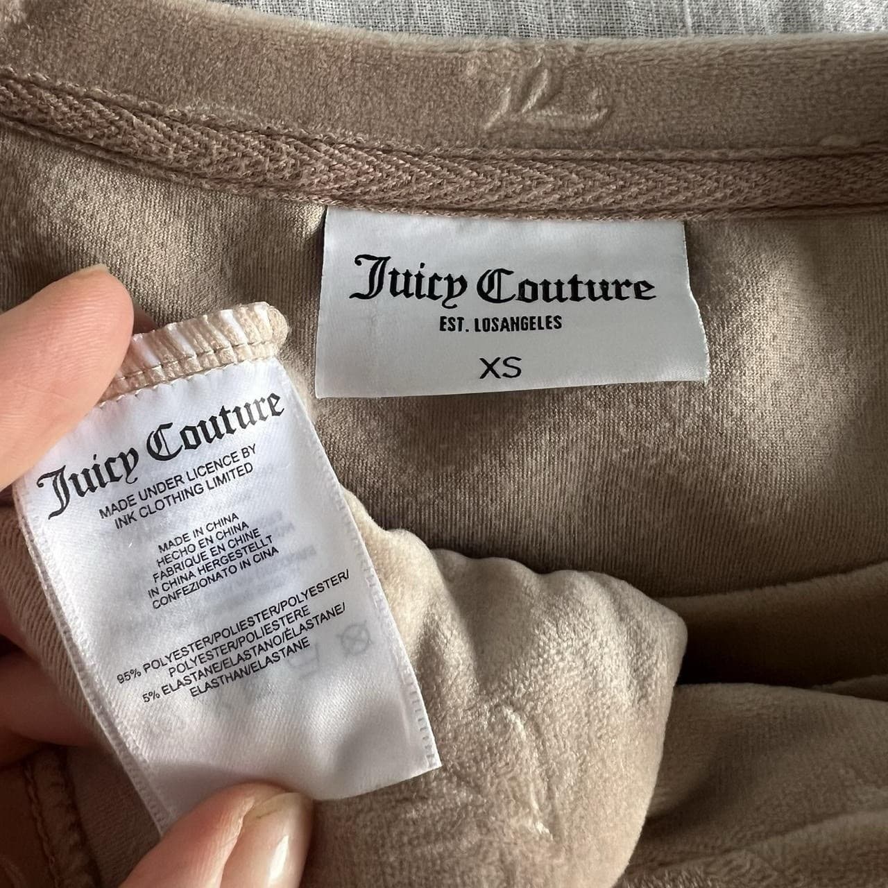 Juicy Couture Brown Velour Crop Top XS Embossed Monogram Rhinestone Y2K Bling — photo 4 of 8