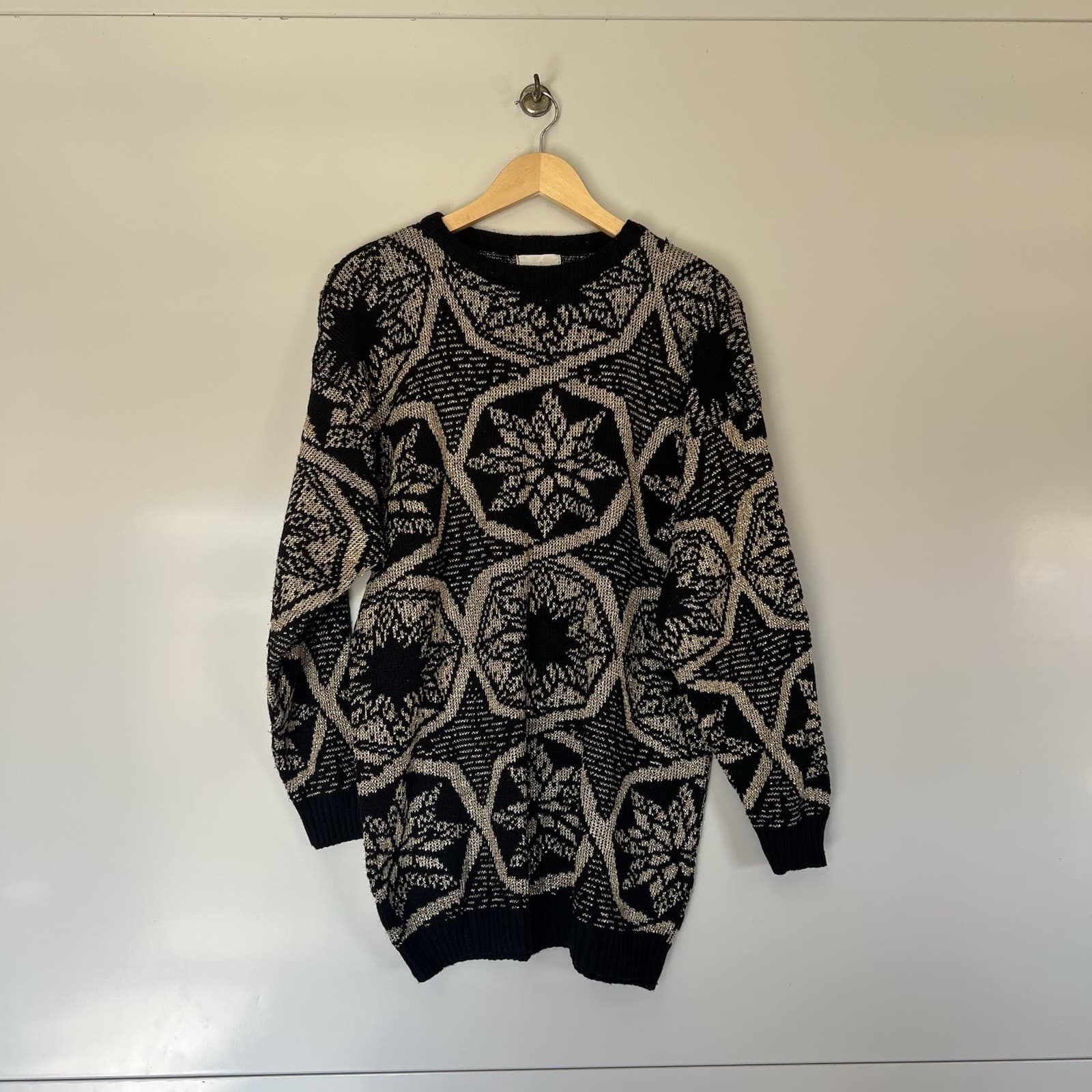 Vintage Ellen D Kollection Sweater ML Made in USA Black Gold Geometric Knit — photo 5 of 9