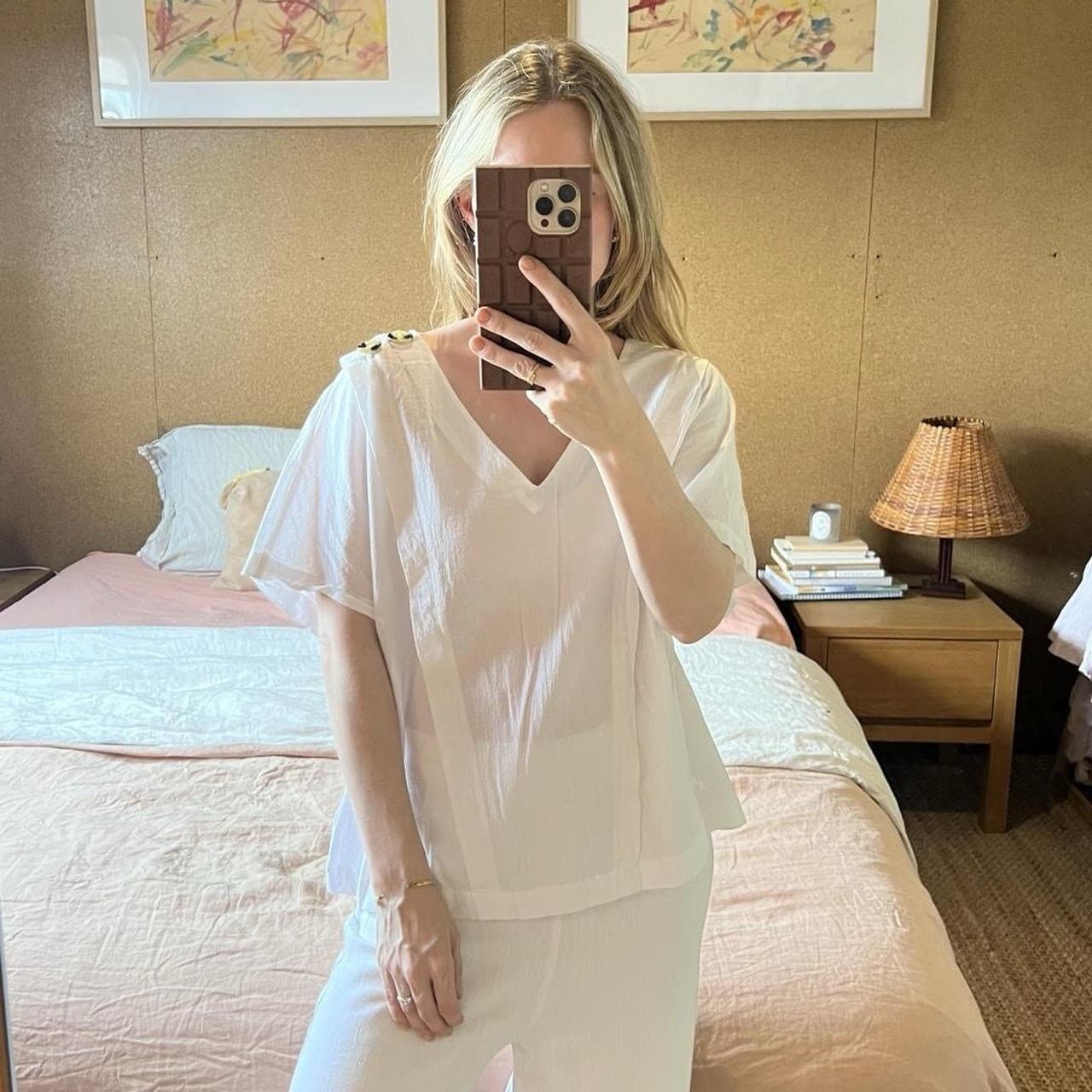 Sussan White Cotton Top Blouse V Neck Button Shoulder Detail Summer Boxy 12 — photo 2 of 6