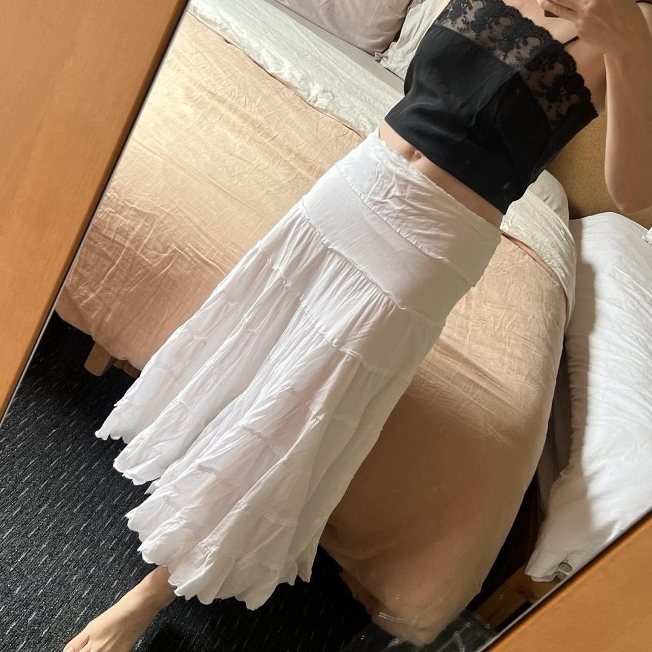 Vintage Gordon Smith White Cotton Tiered Maxi Skirt Boho Y2K Euro Summer 10 — photo 2 of 8