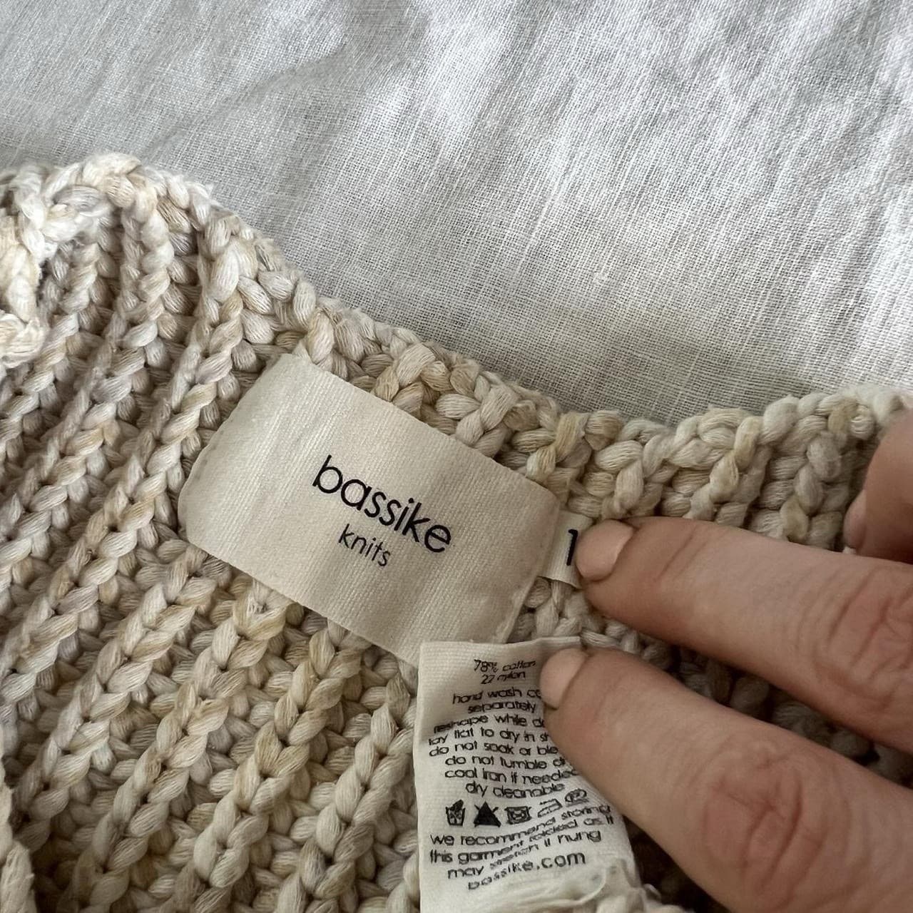 Bassike Ivory Beige Marle Fisherman Knit Jumper Sweater Split Sleeve Size 1 S M — photo 7 of 8