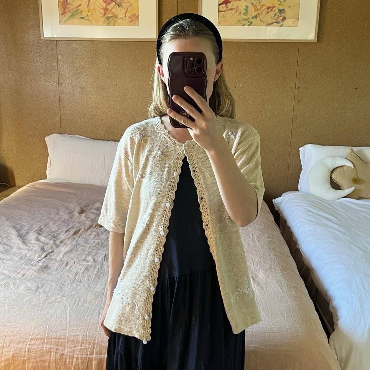 Vintage Cream Knit Cardigan Embroidered Floral Pastel Pearl Button Crochet M S — photo 3 of 8