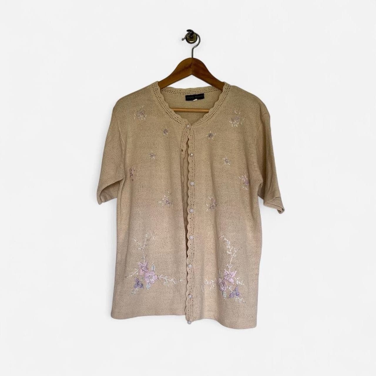 Vintage Cream Knit Cardigan Embroidered Floral Pastel Pearl Button Crochet M S — photo 8 of 8