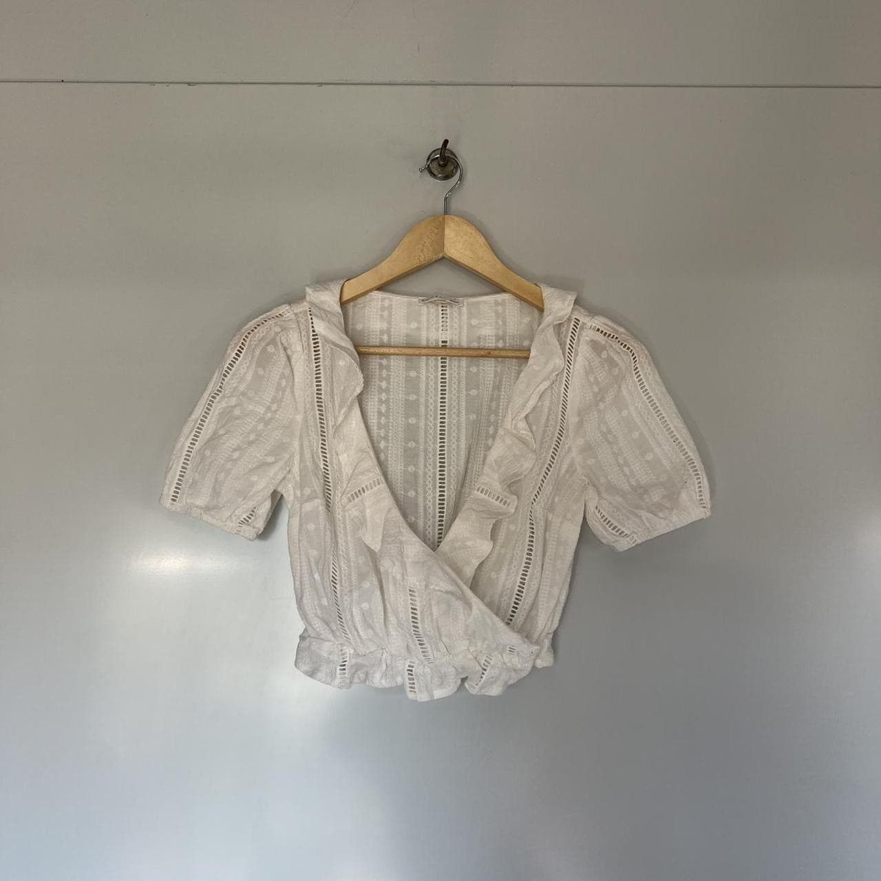 Kookai White Cotton Eyelet Lace Wrap Blouse Cottagecore Ruffle Summer Top 34 6 — photo 2 of 8