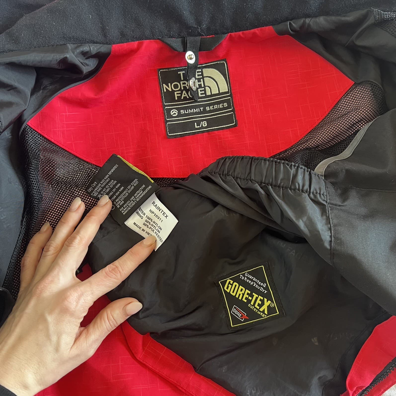 Vintage The North Face Summit Series Jacket Gore-Tex Red Raintex Shell Large L — photo 10 of 11