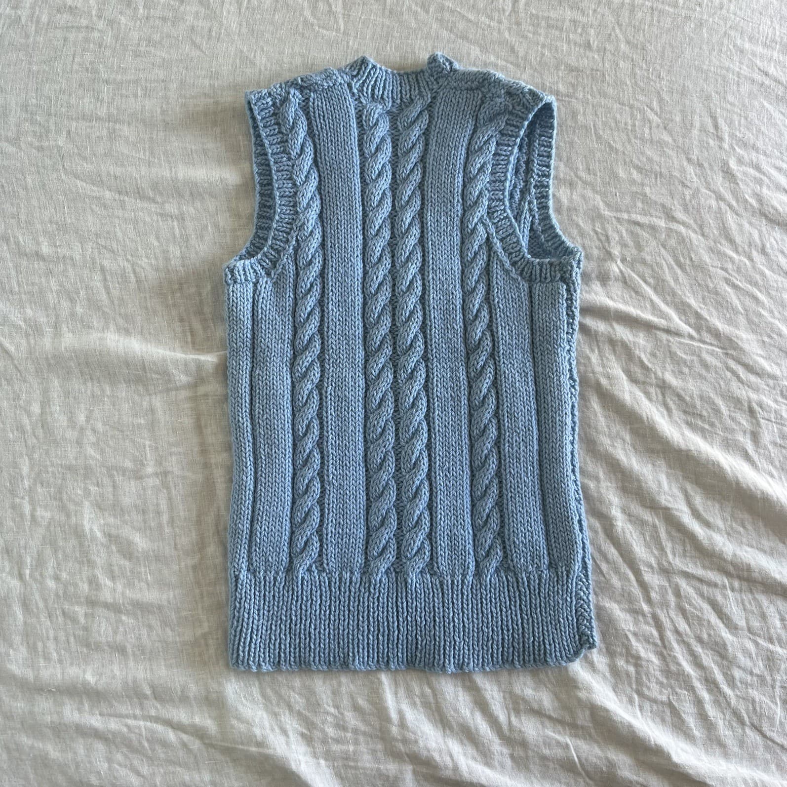 Handmade Cable Knit Sweater Vest Blue V-Neck Cotton Blend Tank Vintage Style XS — photo 6 of 9