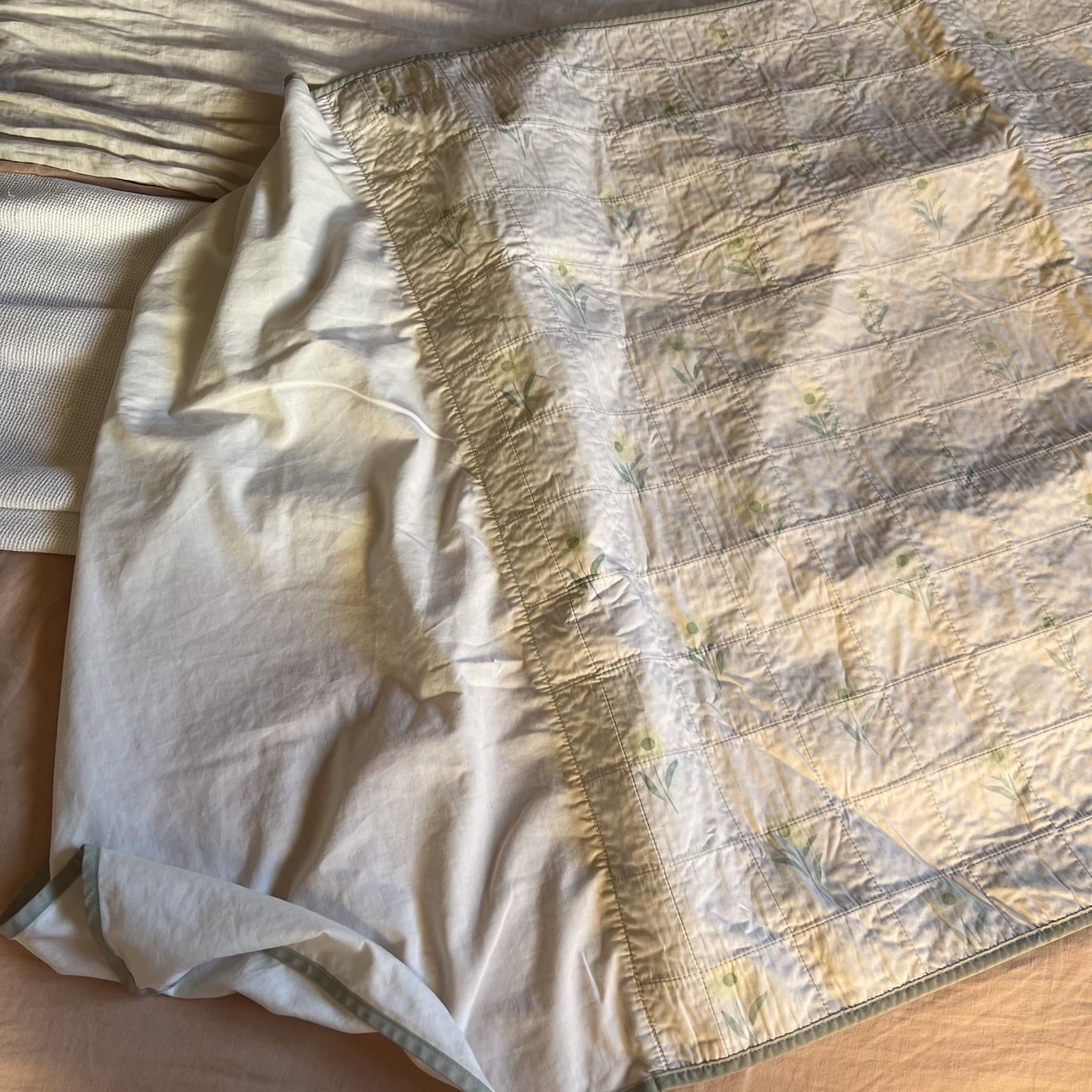 Bambella Designs Sunflower Waterproof Training Sheet Single King Single Bed Pad — photo 8 of 8