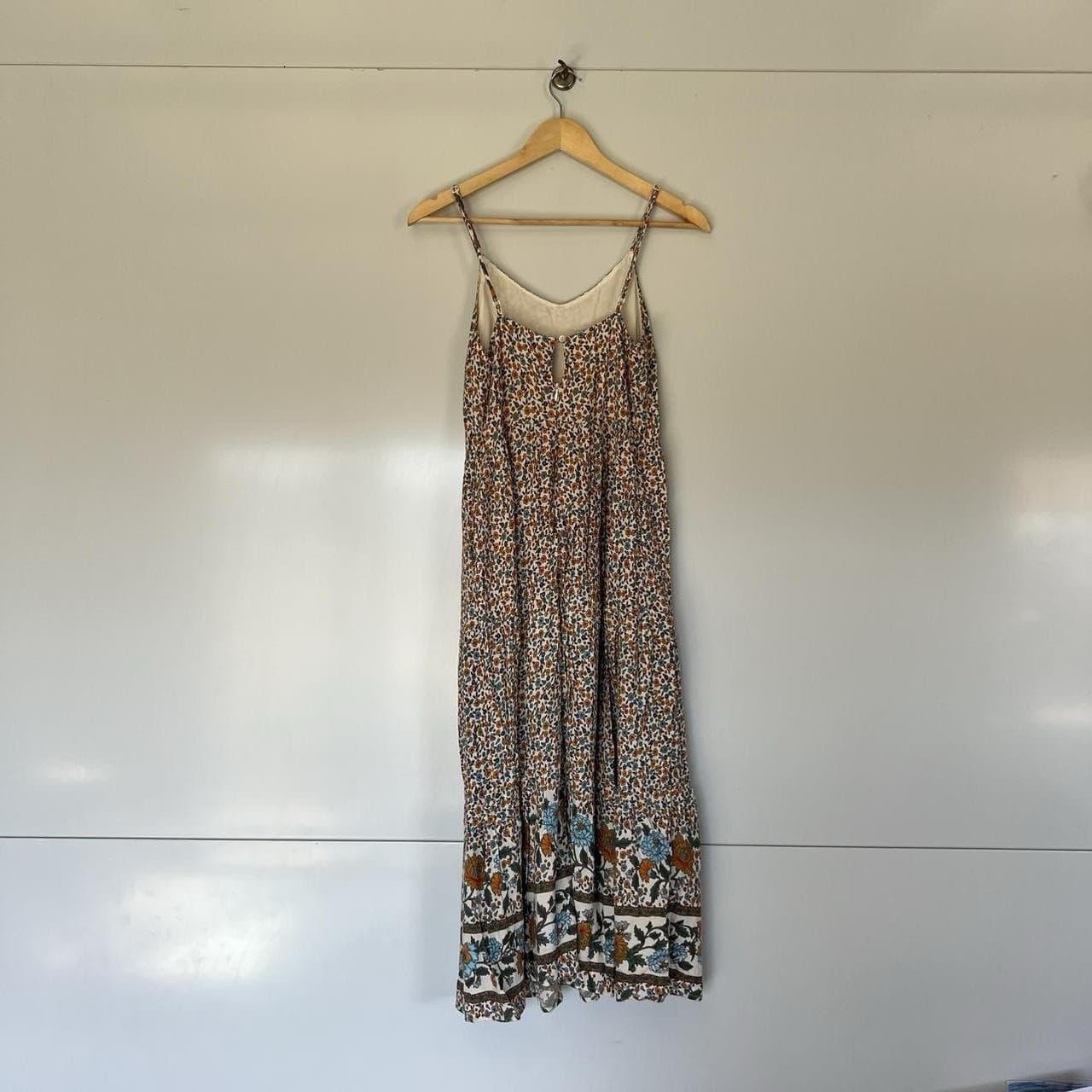 Yours Truly Floral Maxi Dress 8 S Border Print Boho Festival Rayon Spell Style — photo 4 of 8