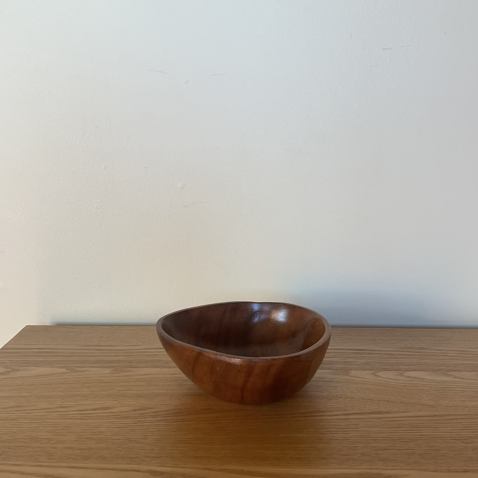 Vintage Monkey Pod Wooden Bowl Triangular Mid Century Montessori Sorting Dish — photo 7 of 7