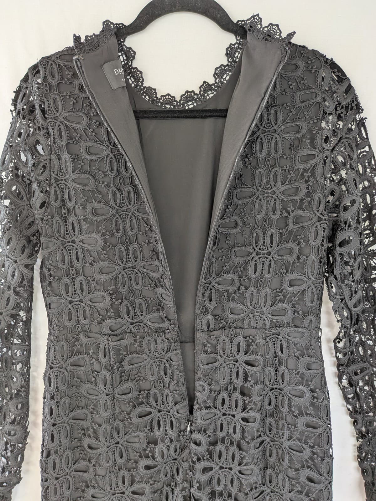 Decjuba Lace Dress Black Long Sleeve Mermaid Formal Size 10 AUS 6 US — photo 16 of 16