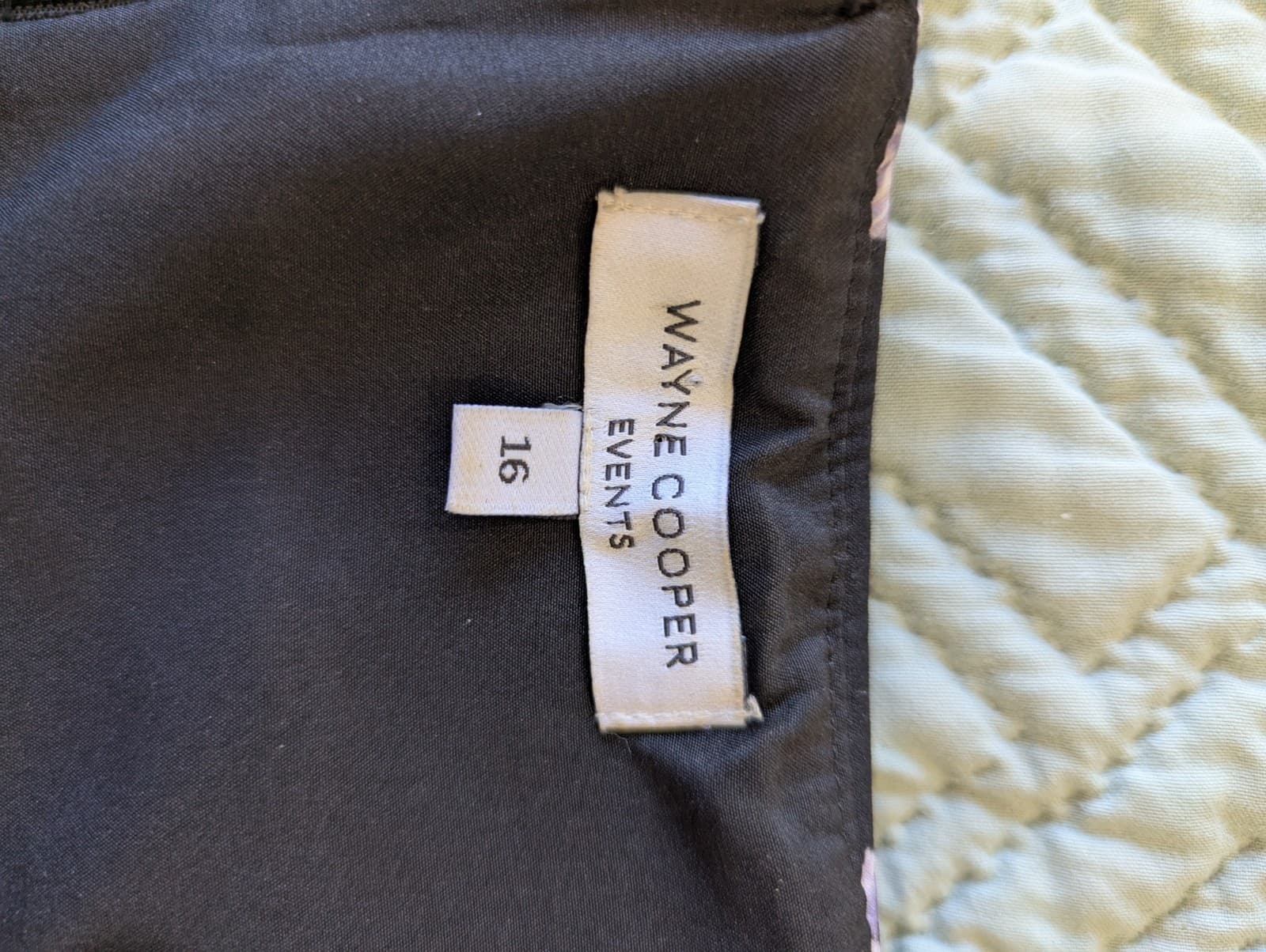 Wayne Cooper Dress Floral Navy Purple Midi A-Line Cocktail Wedding Plus Size 16 — photo 9 of 10