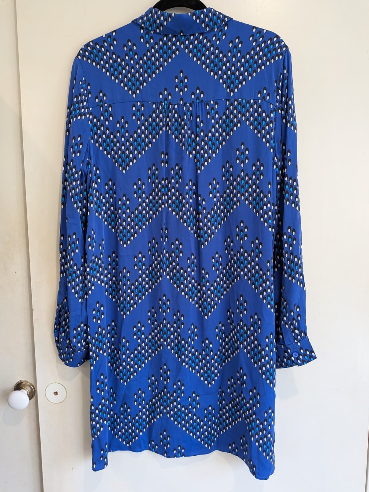 DVF Diane von Furstenberg Silk Shirt Dress Blue Print Belted Size 14 AU — photo 14 of 14