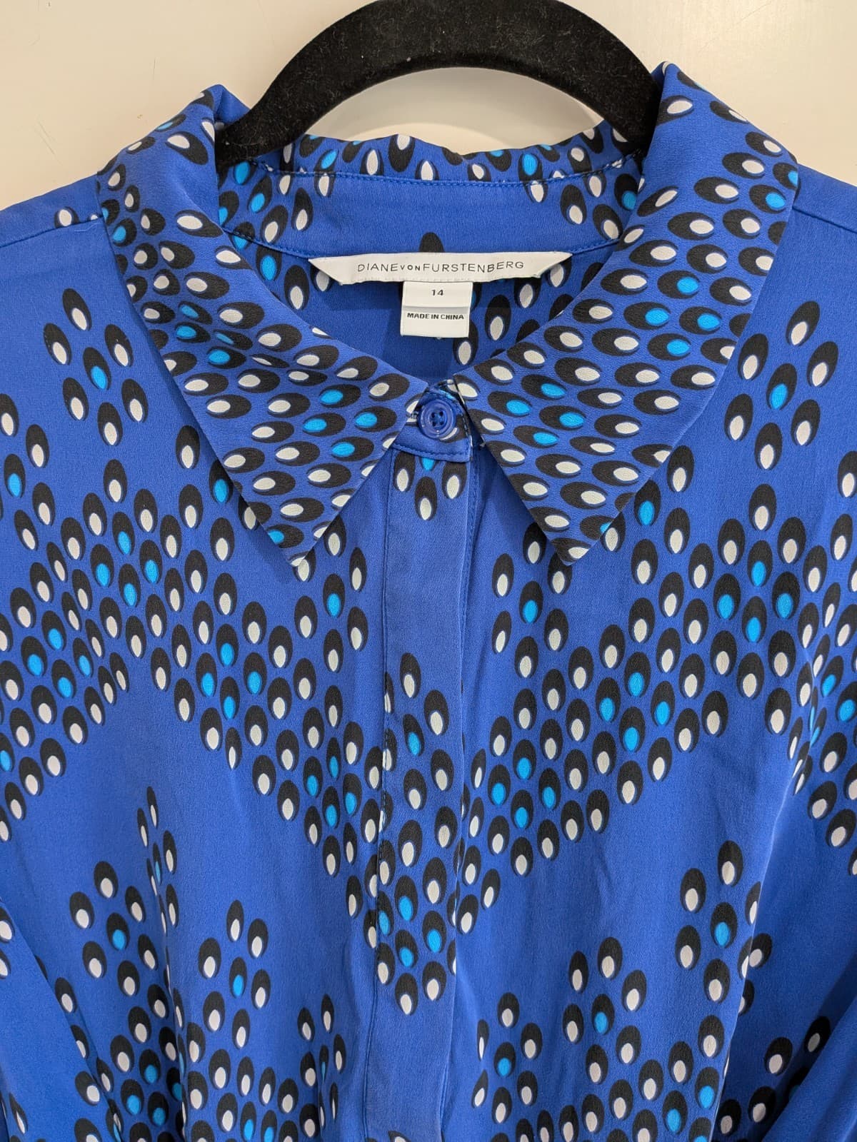 DVF Diane von Furstenberg Silk Shirt Dress Blue Print Belted Size 14 AU — photo 6 of 14
