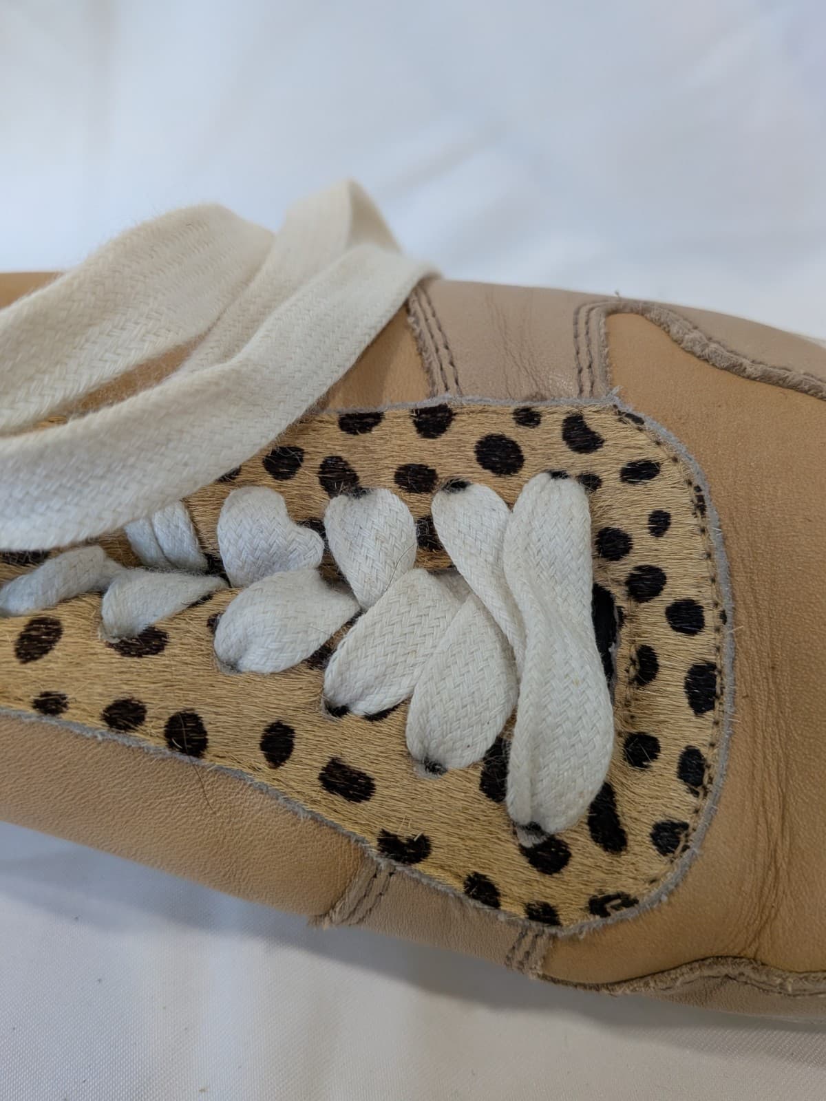 EOS Umina Leather Sneakers EU 38 Nude Cheetah Comfort Lace Up Shoes Animal Print — photo 10 of 12