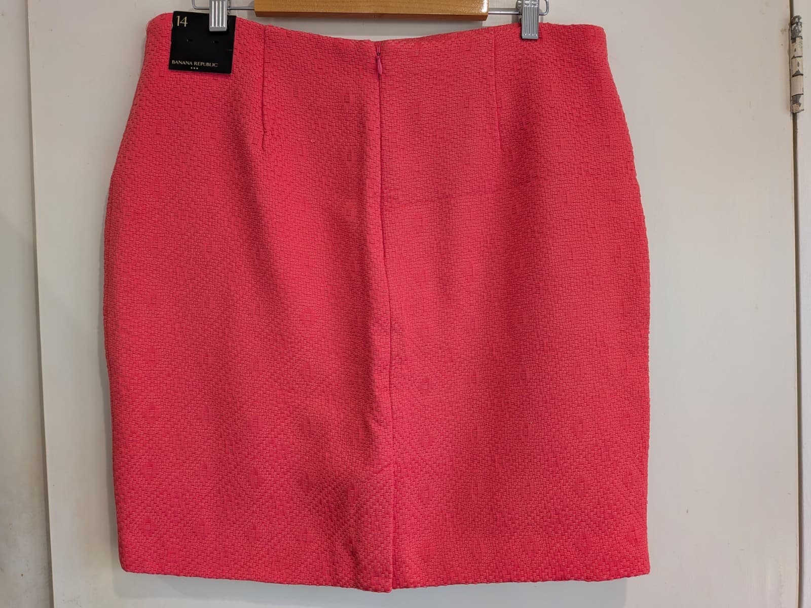 Banana Republic Coral Textured Pencil Skirt Cotton Blend Size 14 Office Career — photo 6 of 8