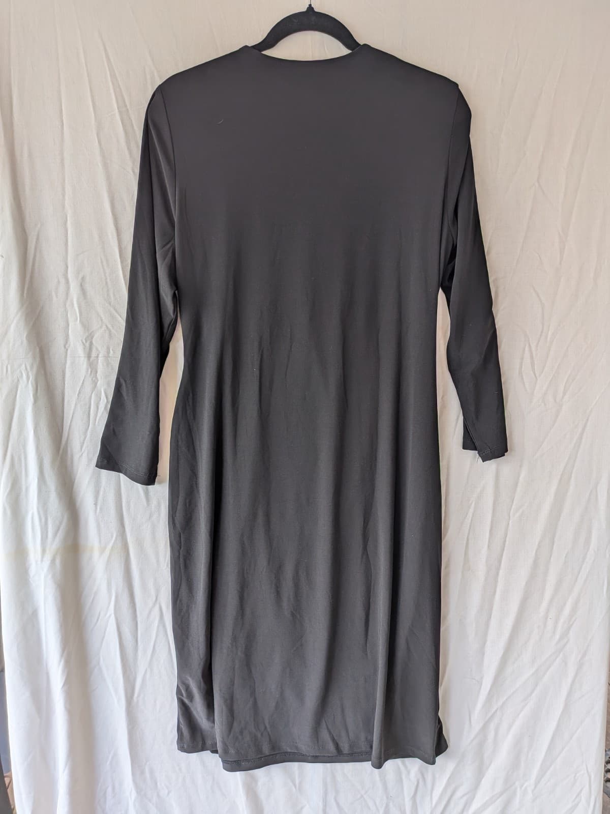 Anne Klein Womens Wrap Dress Black Long Sleeve Knee Length Gold Buckle Size 12 — photo 10 of 11