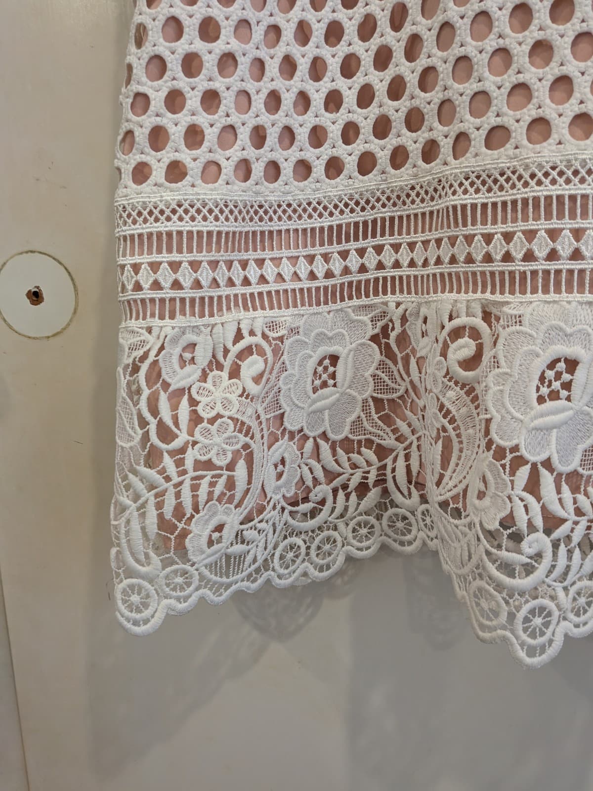 Review Lace Midi Dress Ivory White Blush Nude Overlay Wedding Cocktail Size 12 — photo 3 of 10