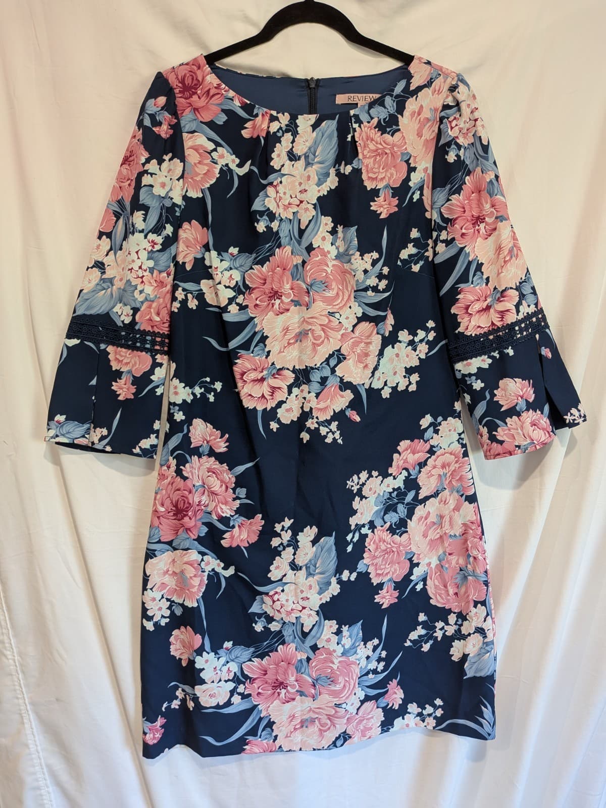 Review Dress Floral Shift Navy Pink Wedding Guest Cocktail Size 10 AU 6 US — photo 3 of 10