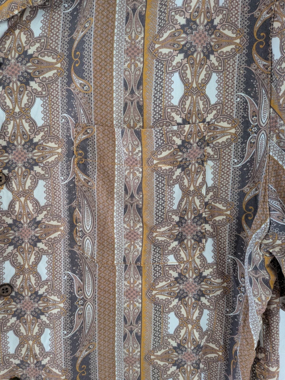 Common Need Shirt Resort Beach Rayon Paisley Brown Stripe Size M — photo 8 of 9