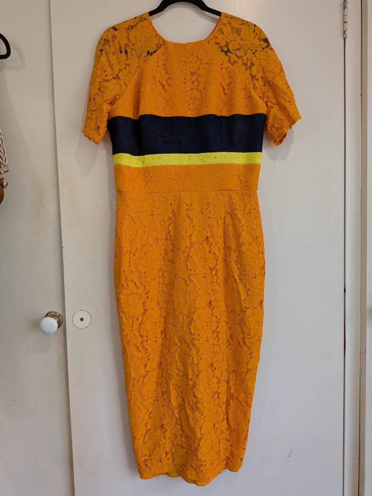 Alex Perry Dress AU 14 Mustard Lace Colour Block Midi Pencil Cocktail Occasion — photo 2 of 10