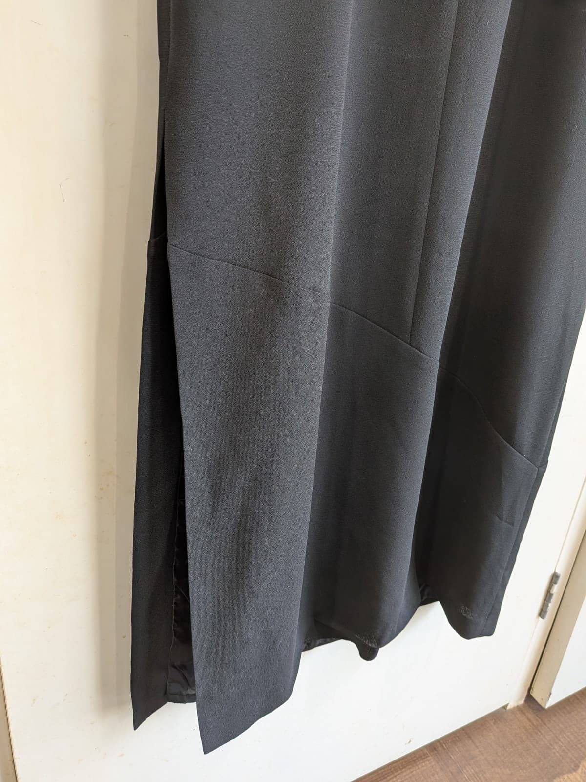 Vintage Cue Black Maxi Dress AU 14 Sleeveless Side Split Made in Australia — photo 6 of 12