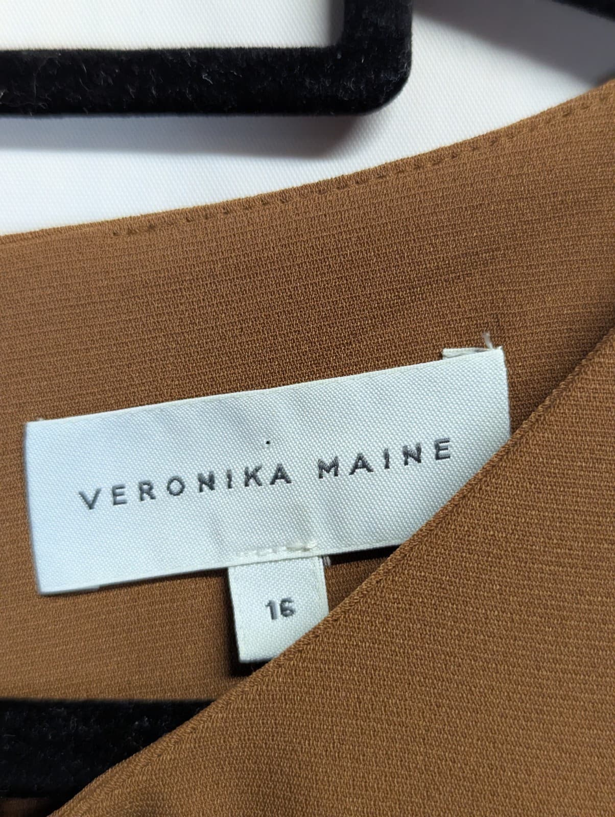 Veronika Maine Dress Tan Yellow Flowy Fit Flare Corporate Work Size Aus 16 US 12 — photo 5 of 7