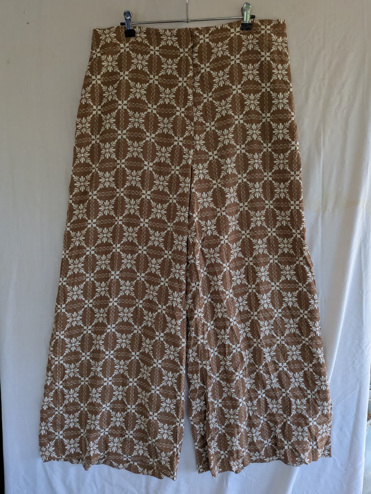 Isle of Mine Wide Leg Pants XL Brown Floral Print High Waist Pockets Boho — photo 2 of 11