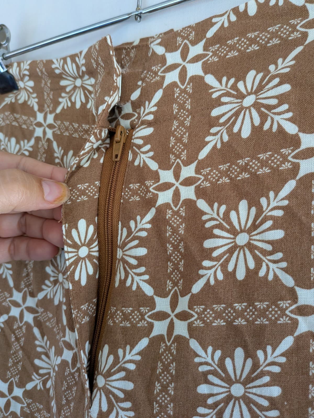 Isle of Mine Wide Leg Pants XL Brown Floral Print High Waist Pockets Boho — photo 6 of 11