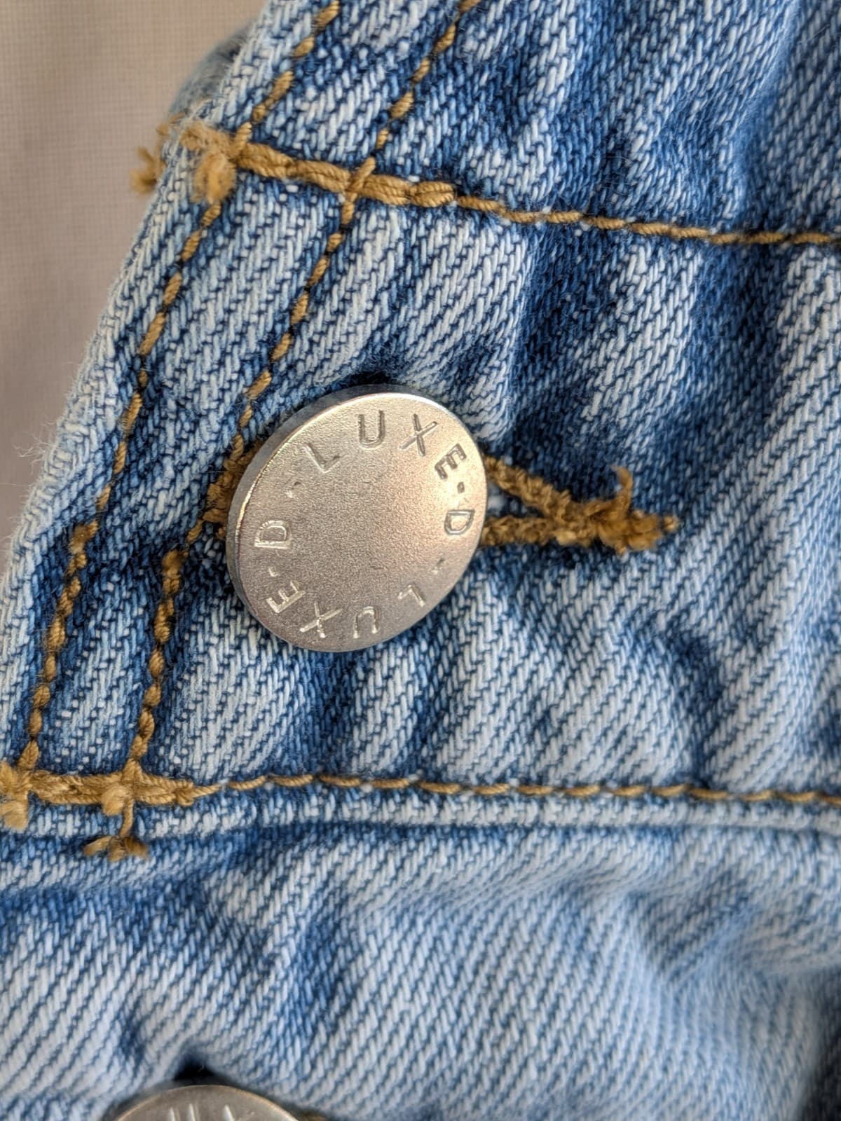 Decjuba Denim Dungarees Size 16 Blue Short Overalls Bib Adjustable Cotton NWT — photo 4 of 9