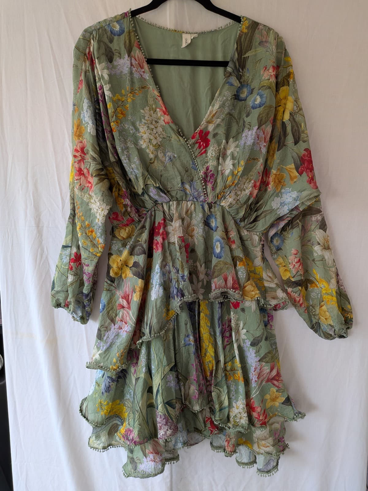 Adorne Dress Floral Green Long Sleeve Boho V Neck Tiered Casual Size 12 — photo 2 of 9