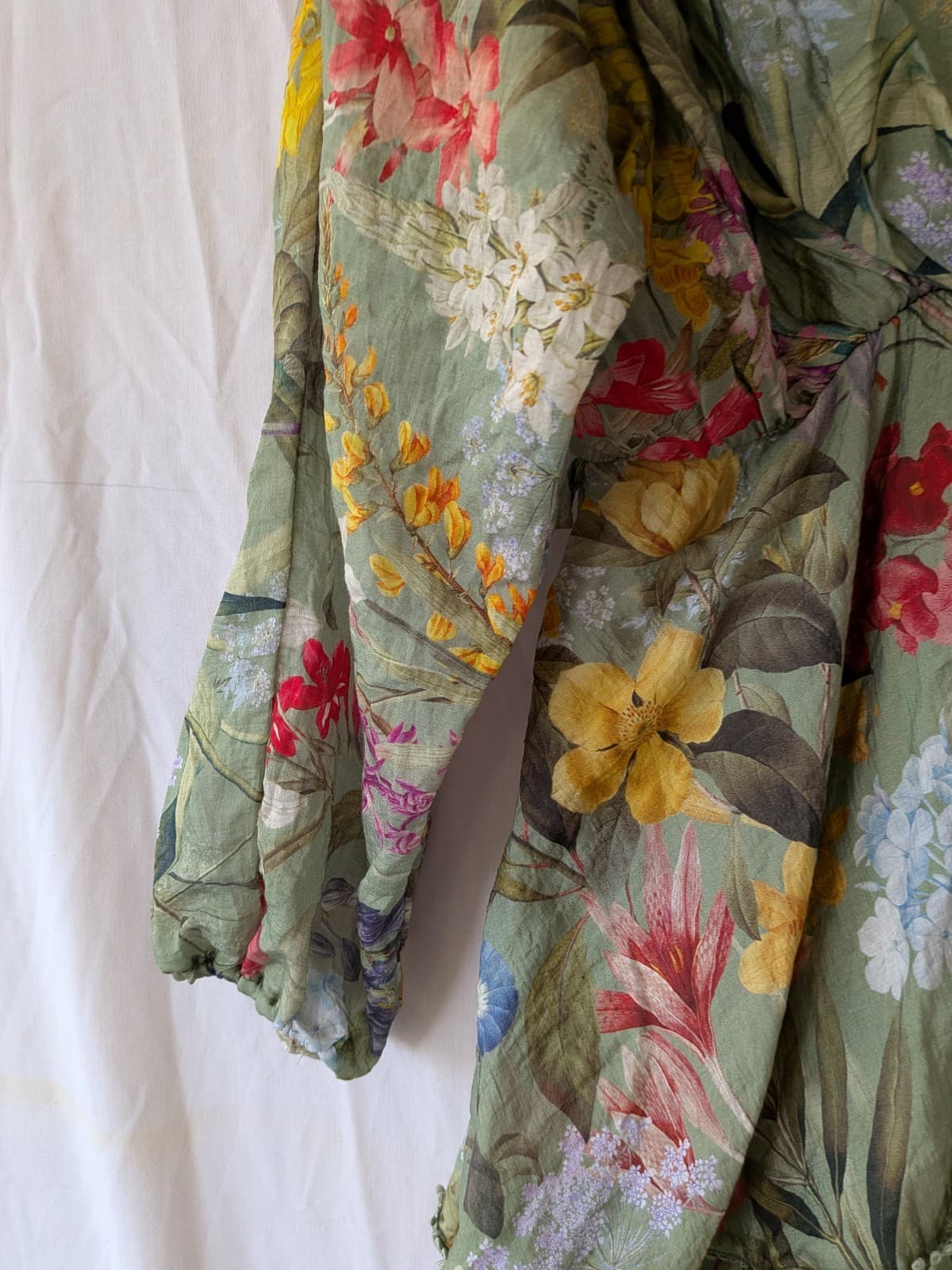 Adorne Dress Floral Green Long Sleeve Boho V Neck Tiered Casual Size 12 — photo 4 of 9
