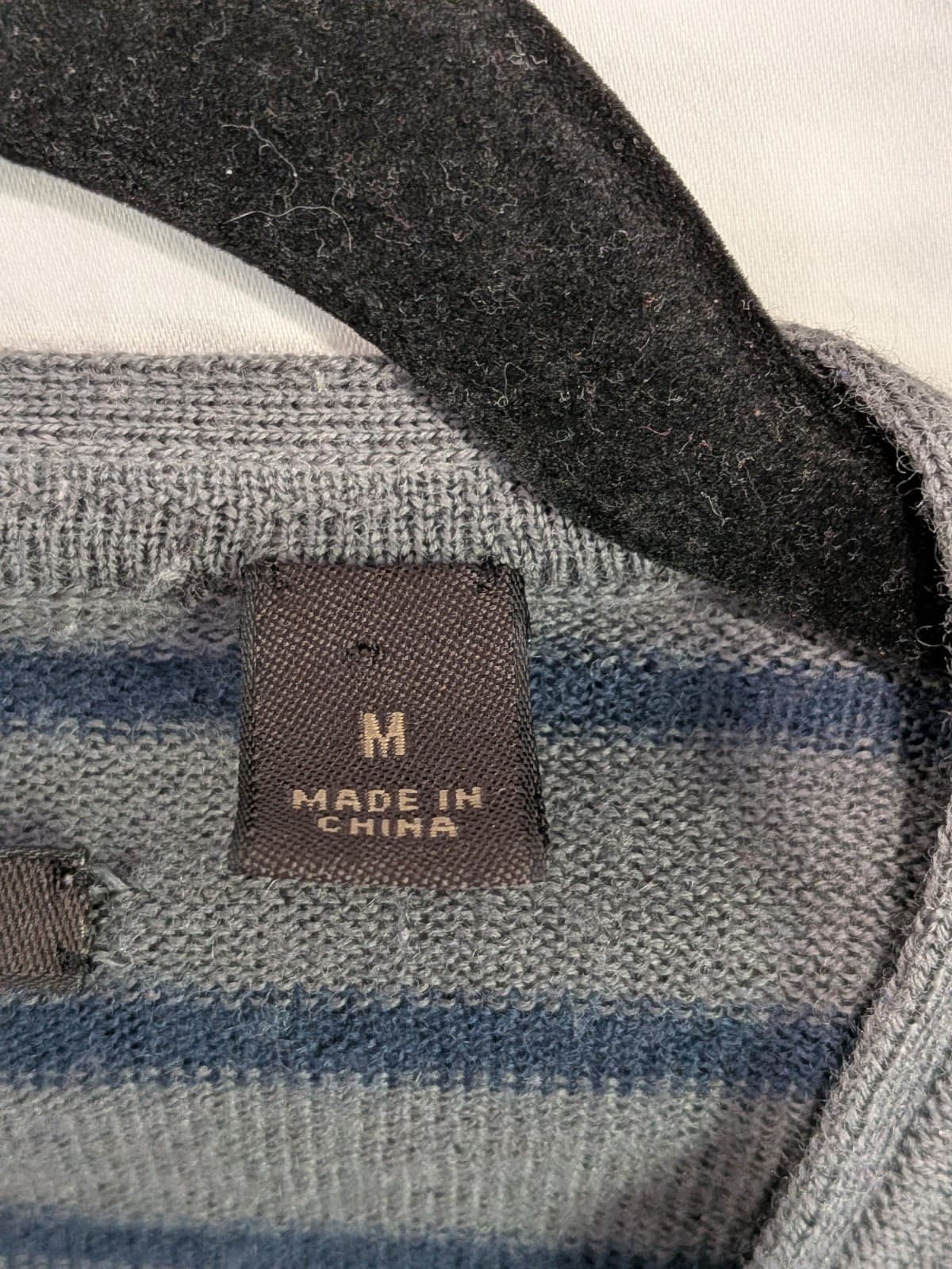 Country Road Merino Wool Jumper Mens Medium Grey Blue Stripe V Neck Knit — photo 4 of 9