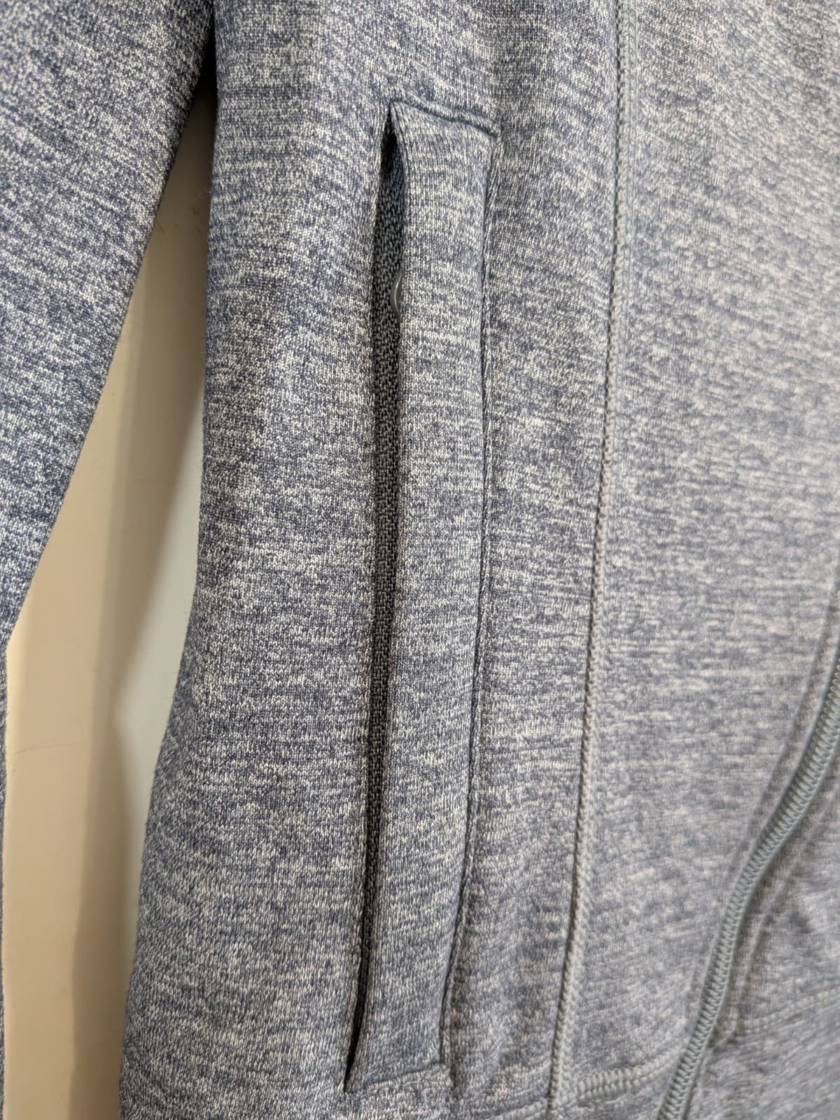 LJ Black Jacket Womens M Grey Moto Asymmetric Zip Hooded Activewear Jacket — photo 5 of 15