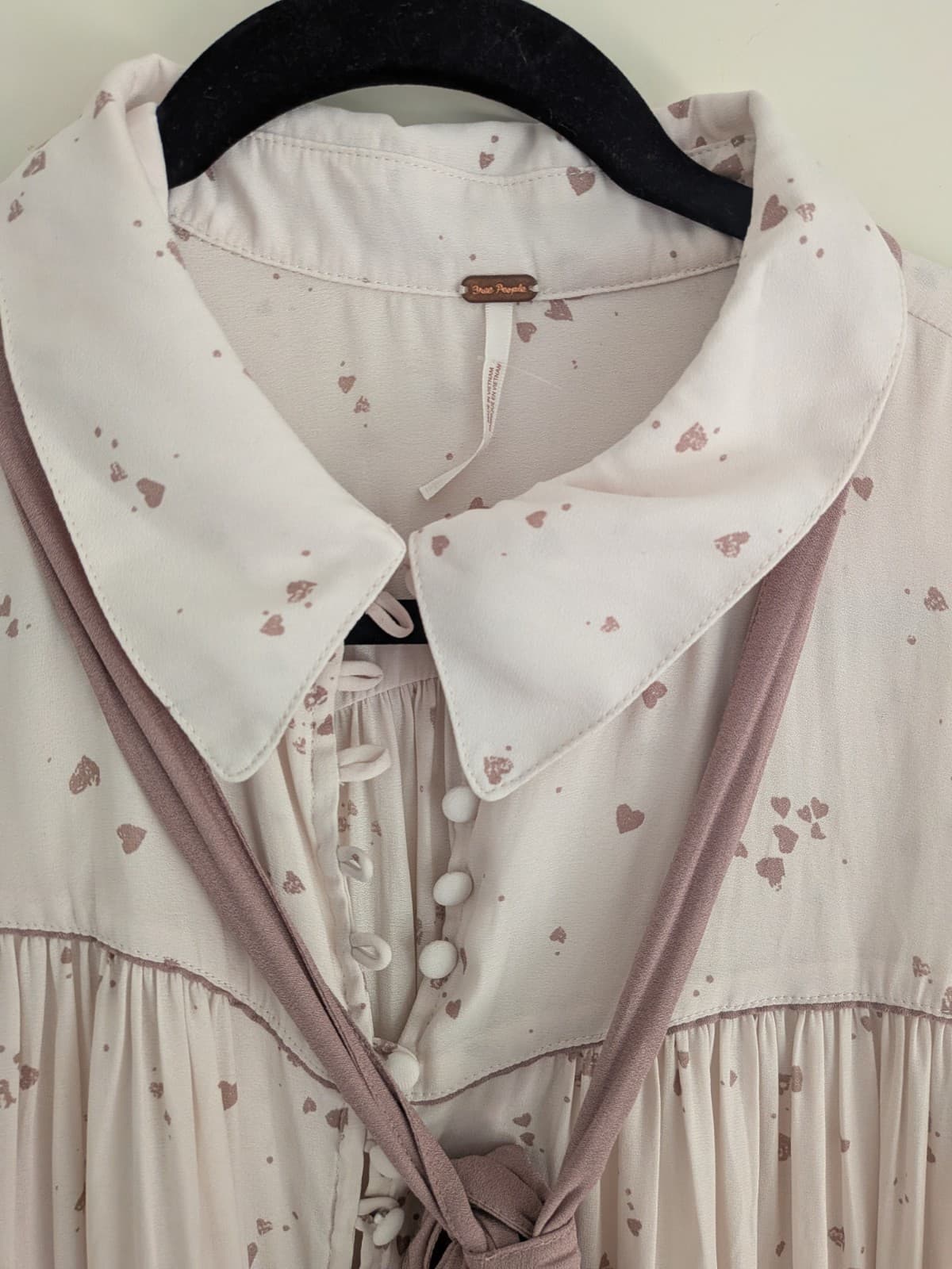 Free People Heart Print Top Size L Cream Brown Romantic Boho Blouse — photo 7 of 10