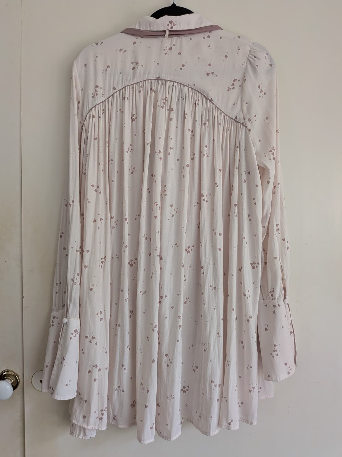 Free People Heart Print Top Size L Cream Brown Romantic Boho Blouse — photo 9 of 10
