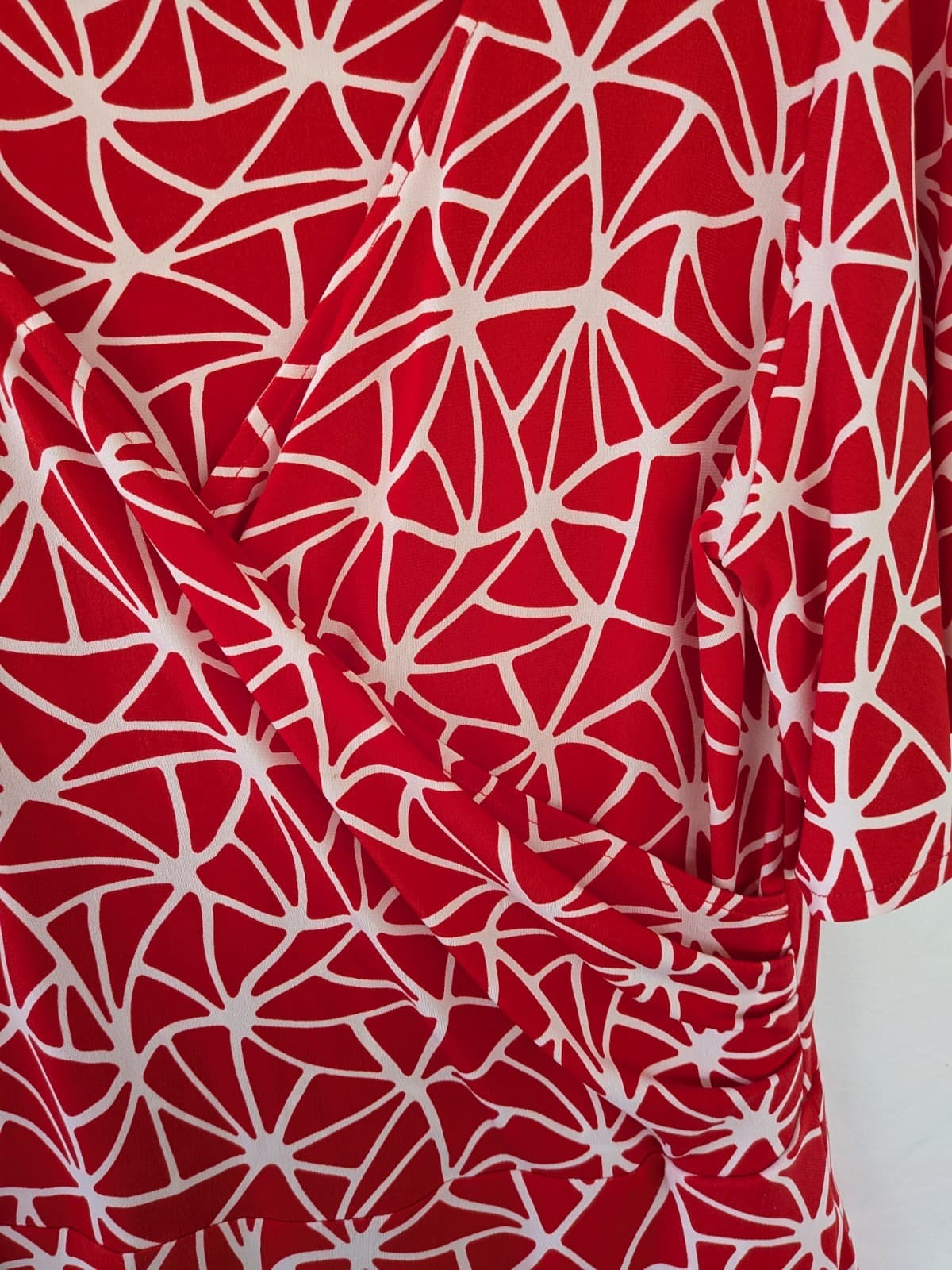 Leina Broughton Red Wrap Dress AU 14 Flutter Sleeve A Line Occasion — photo 7 of 12